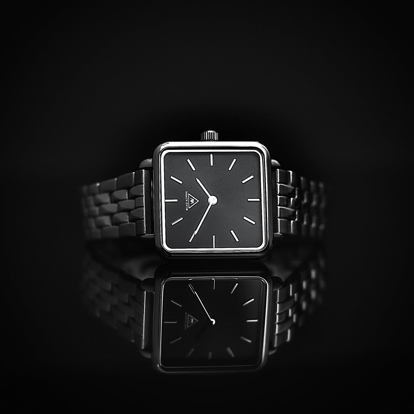 Vogue • Black / Silver
